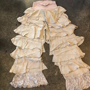 L and B ruffle boutique pant.